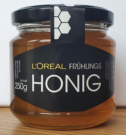L'ORÉAL Bienenstand 1