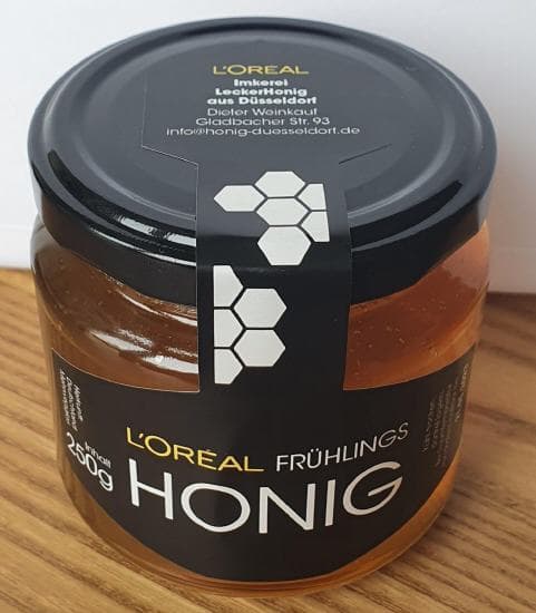 L'ORÉAL Bienenstand 2